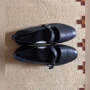 Leather Maryjane flats shoes 90s inspired by Timberland Size 7 *NEW*